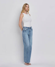 Load image into Gallery viewer, 90'S SUPER HIGH RISE MEDIUM WASH WIDE JEANS