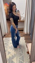 Load image into Gallery viewer, Liza Risen Jeans