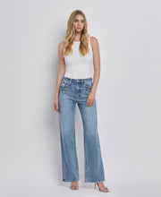 Load image into Gallery viewer, 90'S SUPER HIGH RISE MEDIUM WASH WIDE JEANS