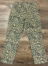 Load image into Gallery viewer, Moon Ryder Cheetah Pants