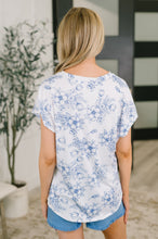 Load image into Gallery viewer, Down Right Delicate V-Neck Floral Top