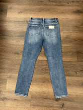 Load image into Gallery viewer, Bailee Risen Jeans