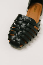 Load image into Gallery viewer, Gulla Woven Slip On Flats in Black