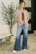 Load image into Gallery viewer, Keep Up Collared Button Down in Ash Mocha