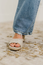 Load image into Gallery viewer, Lorena Mid Rise Vintage Wash Bootcut Jeans