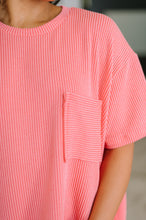 Load image into Gallery viewer, Not That complicated Textured Boxy Tee in Salmon