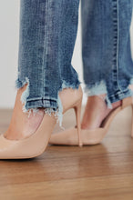 Load image into Gallery viewer, O'Hara Destroyed Straight Jeans