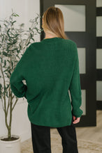 Load image into Gallery viewer, Quick Nap Textured Pullover in Hunter Green