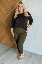 Load image into Gallery viewer, Signature Classic Round Neck Top in Chocolate