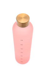 Load image into Gallery viewer, Sippin' Pretty 32 oz Translucent Water Bottle in Pink & Gold