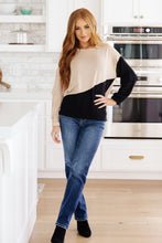 Load image into Gallery viewer, Split Decision Color Block Cargo Sleeve Top