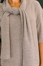 Load image into Gallery viewer, Travel Envy Ribbed Knit Dress in Light Coco