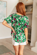 Load image into Gallery viewer, Wild and Bright Floral Top