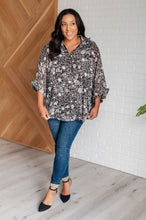 Load image into Gallery viewer, Work All Day Floral Top