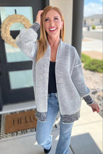 Load image into Gallery viewer, Contrast Trim Knit Cardigan in Four Colors