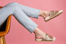 Load image into Gallery viewer, Intertwine Dual Woven Strap Slide in Champagne