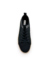 Load image into Gallery viewer, Yaras Sneakers in Black