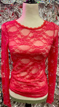 Load image into Gallery viewer, Lace Layering Top
