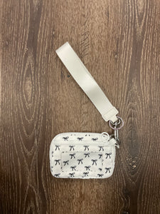 Bow Wristlet