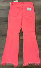 Load image into Gallery viewer, Barbie Risen Jeans
