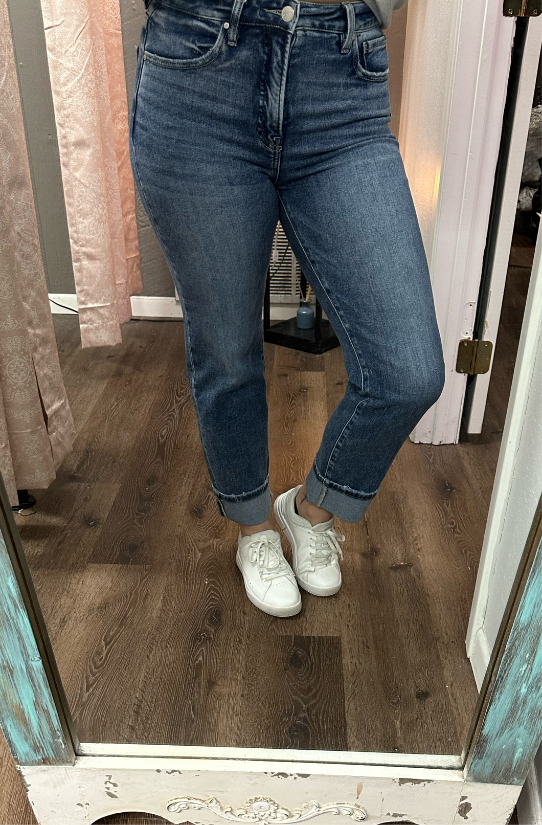 Evelyn Straight Leg Risen Jeans