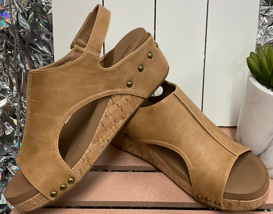 Volta Caramel Smooth Wedge