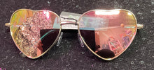Load image into Gallery viewer, Heart sunglasses
