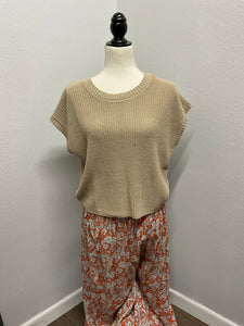 Just Your Everyday Brown Knit Topu