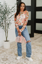 Load image into Gallery viewer, Barely Behaving Floral Print Layering Top in Coral
