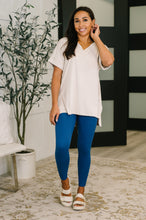 Load image into Gallery viewer, Basic Layering Relaxed V-Neck Tee
