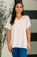 Load image into Gallery viewer, Basic Layering Relaxed V-Neck Tee
