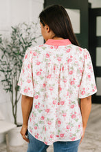 Load image into Gallery viewer, Blooming Season Split Neck Floral Blouse
