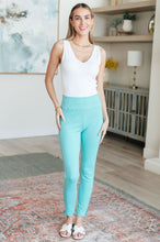 Load image into Gallery viewer, Magic Skinny 28&quot; Pants in Twelve Colors
