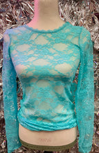 Load image into Gallery viewer, Lace Layering Top

