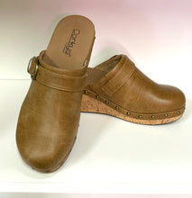 Load image into Gallery viewer, Who Knew Tan Corky’s Wedge
