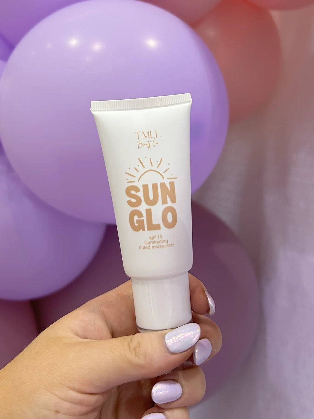 SUN GLO TINTED MOISTURIZER