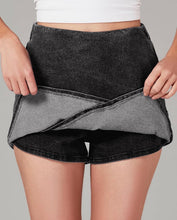 Load image into Gallery viewer, Midnight Edge Skort
