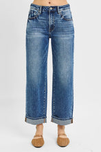 Load image into Gallery viewer, Maddie Medium Wash Boyfriend Jeans
