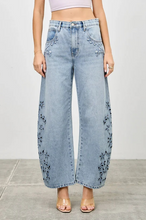 Load image into Gallery viewer, Wildflower Dreams Embroidered Barrel Jeans

