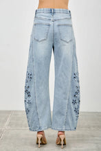 Load image into Gallery viewer, Wildflower Dreams Embroidered Barrel Jeans
