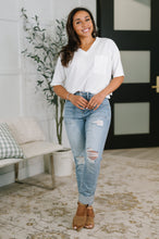 Load image into Gallery viewer, Aiden High Rise Patch Pocket Distressed Boyfriend Jeans
