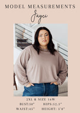 Load image into Gallery viewer, Split Decision Color Block Cargo Sleeve Top
