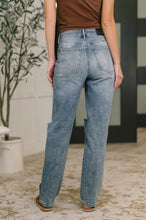 Load image into Gallery viewer, Kayla High Waist Rigid Magic Slim Straight
