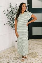 Load image into Gallery viewer, Keep Me Comfy Casual Maxi Dress in Green
