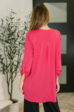 Load image into Gallery viewer, Lizzy Cardigan in Fuchsia
