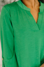 Load image into Gallery viewer, Lizzy Top in Kelly Green
