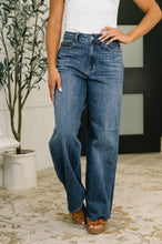 Load image into Gallery viewer, Marie High Waist Wilhelmina Baggy Jeans
