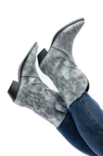 Load image into Gallery viewer, Jersey Metallic Boot in Blue
