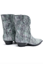 Load image into Gallery viewer, Jersey Metallic Boot in Blue
