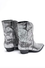 Load image into Gallery viewer, Jersey Metallic Boot in Silver
